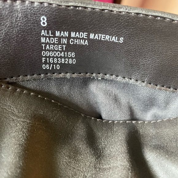 Target brand size 8, grey in color ladie boots. 3 inch heel and 16 inch high - Picture 3 of 6